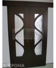 Фото установленной Дверь Крона Лотос Беленый дуб стекло дельта-бронза